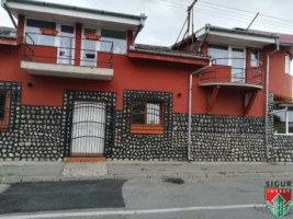 oportunitate-business-vila-14-camere-8-bai-teren-504mp-1